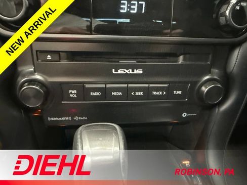 Used 2022 Lexus GX 460 w/ Black Line Special Edition AWD/4WD image 36