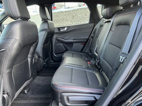 Used 2023 Ford Escape ST-Line image 5