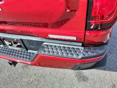 New 2026 GMC Canyon Elevation image 4