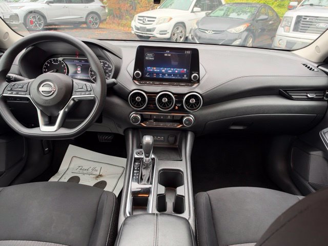 Used 2024 Nissan Sentra SV FWD image 17