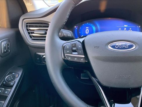 Certified 2022 Ford Escape SEL w/ Technology Package image 23