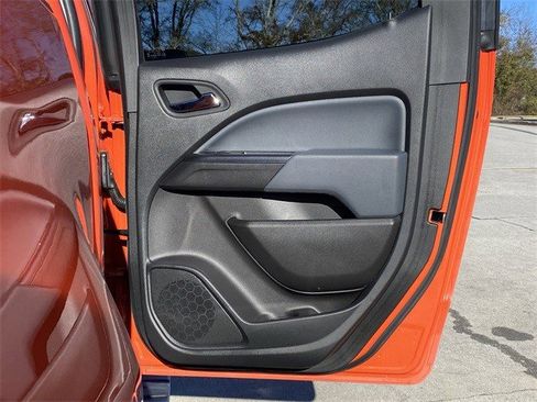 Certified 2022 Chevrolet Colorado Z71 w/ Safety Package image 30