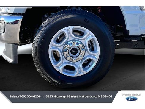 New 2026 Ford F250 XLT AWD/4WD image 7