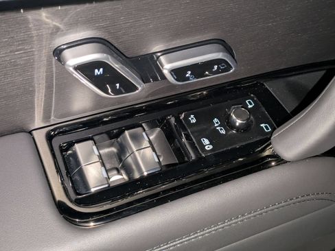 New 2026 Land Rover Range Rover Sport Dynamic SE AWD/4WD image 12