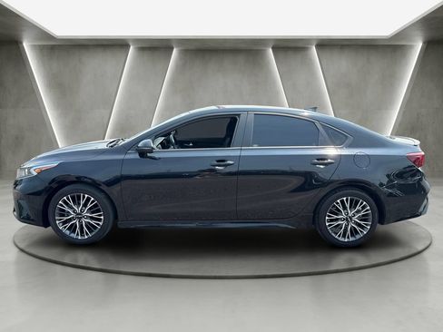 Used 2023 Kia Forte GT-Line FWD image 4
