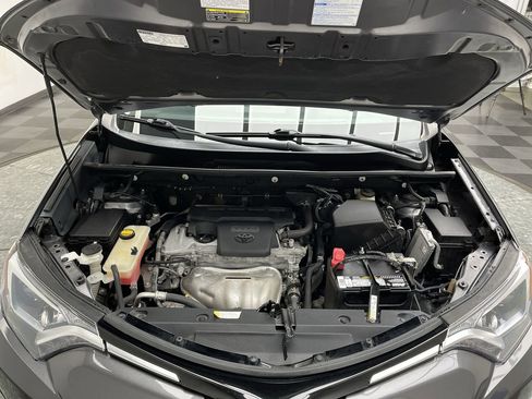 Used 2016 Toyota RAV4 XLE FWD image 24