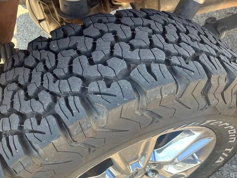 Used 2016 Ford F150 XLT w/ Equipment Group 301A Mid AWD/4WD image 13