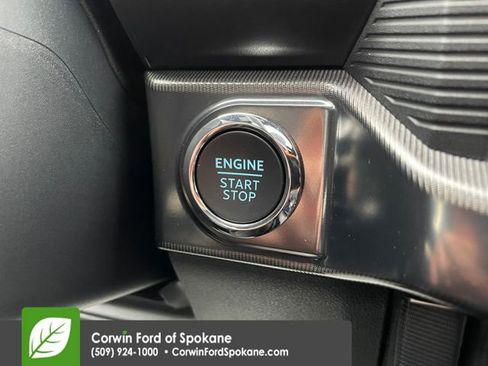 Used 2025 Ford F150 Platinum image 35