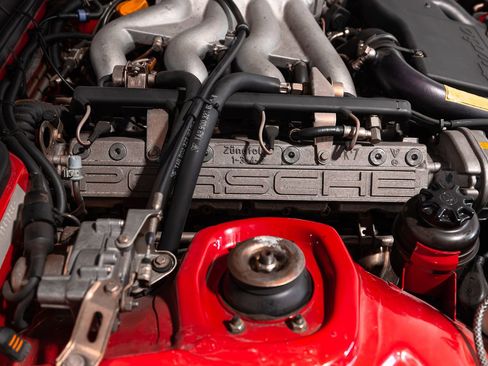 Used 1986 Porsche 944 Turbo image 32