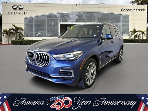 Used 2023 BMW X5 xDrive45e w/ Parking Assistance Package AWD/4WD image 2