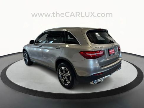 Used 2019 Mercedes-Benz GLC 300 image 5