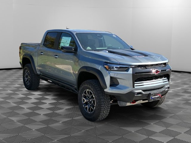 New 2026 Chevrolet Colorado ZR2 w/ Technology Package AWD/4WD image 7