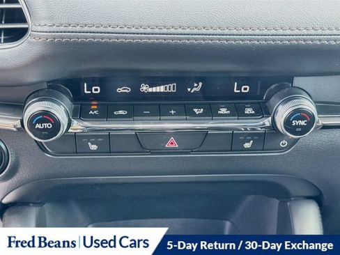 Used 2025 MAZDA MAZDA3 s FWD image 22