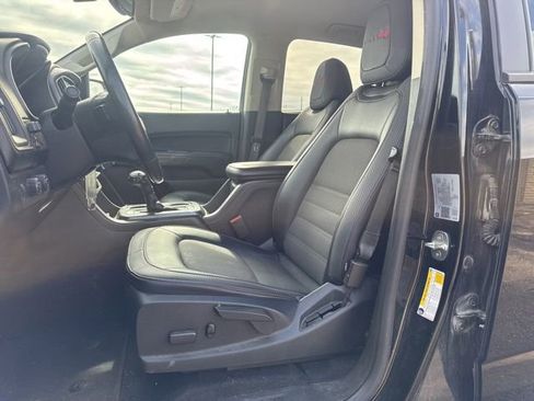 Used 2021 GMC Canyon AT4 w/ Driver Alert Package AWD/4WD image 10