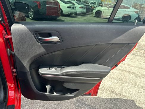 Used 2015 Dodge Charger R/T RWD image 21