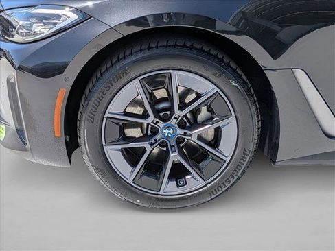 Used 2023 BMW i4 eDrive35 w/ Premium Package RWD image 25