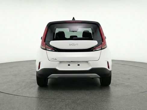 Used 2025 Kia Soul LX w/ LX Technology Package image 7