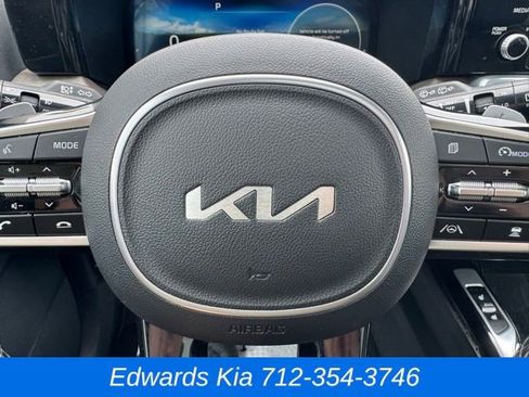 Used 2023 Kia Sorento SX Prestige image 20