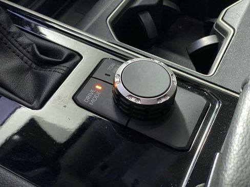 Used 2023 Toyota Tundra Limited image 42