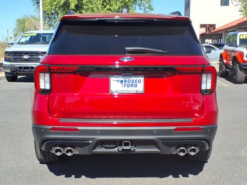 Used 2025 Ford Explorer ST w/ Sun And Sound Package AWD/4WD image 4