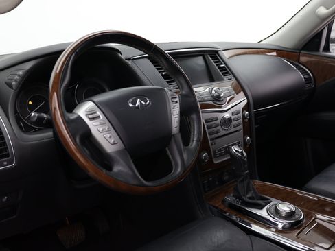 Used 2018 INFINITI QX80 4WD w/ Driver Assistance Package image 15
