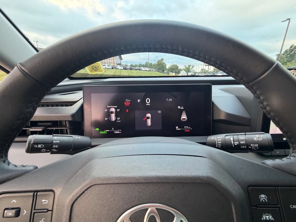 Used 2026 Toyota RAV4 XLE Premium AWD/4WD image 32