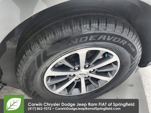 Used 2021 Ford Expedition XLT image 35