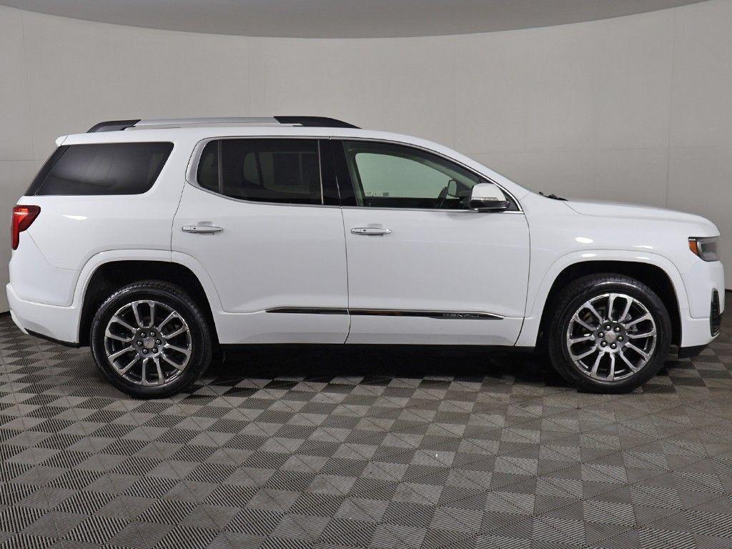 Used 2023 GMC Acadia Denali AWD/4WD image 22