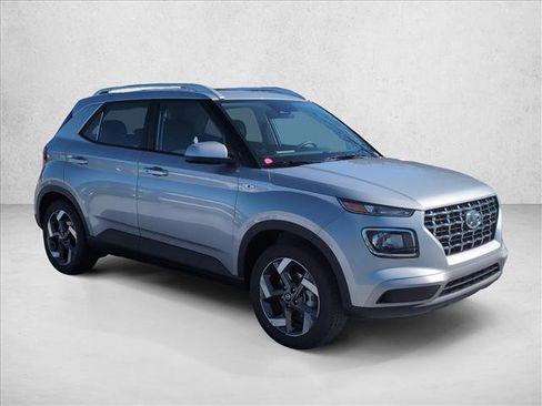 New 2026 Hyundai Venue SEL image 7