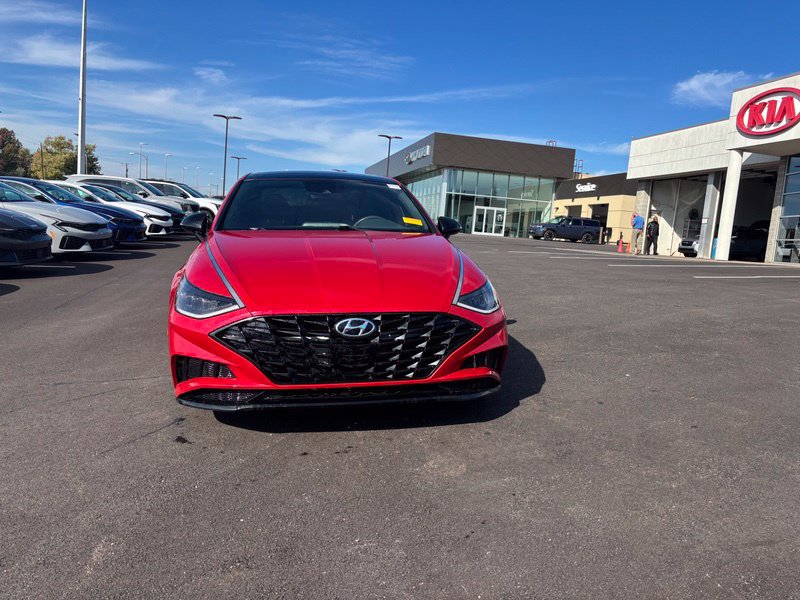 Used 2021 Hyundai Sonata SEL Plus w/ Tech Package FWD image 2