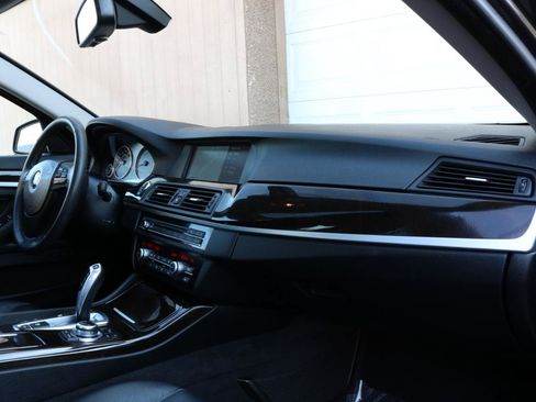 Used 2012 BMW 535i xDrive Sedan AWD/4WD image 39