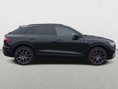 Used 2023 Audi Q8 Prestige AWD/4WD image 4