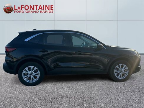 Used 2023 Ford Escape Active image 8