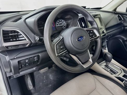 Used 2021 Subaru Forester AWD/4WD image 9