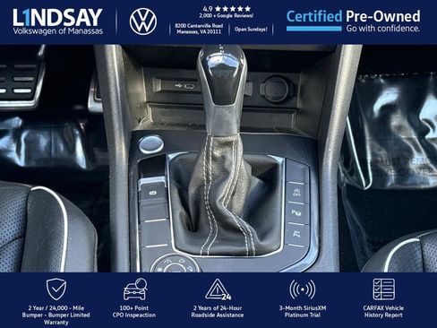 Certified 2022 Volkswagen Tiguan SEL R-Line image 17