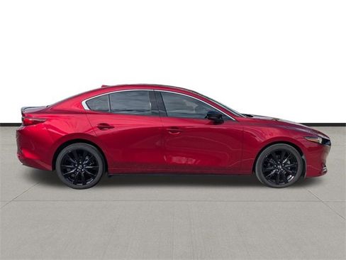 Certified 2025 MAZDA MAZDA3 2.5 Turbo Sedan w/Premium Plus image 4