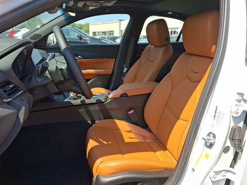 New 2025 Cadillac CT4 Premium Luxury image 9