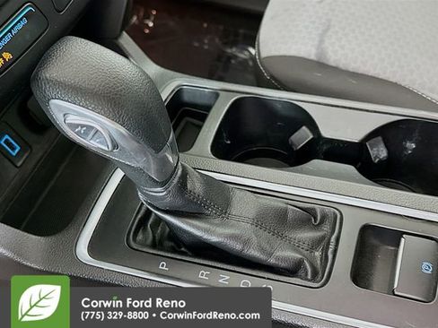 Used 2018 Ford Escape SE image 16