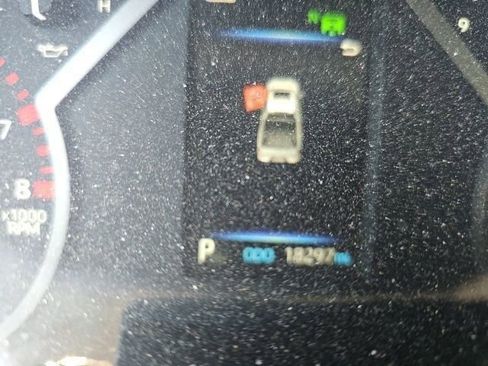 Used 2023 Toyota Tundra SR5 w/ SR5 Premium Package image 6