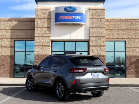 New 2026 Ford Escape ST-Line w/ Tech Pack #1 image 8