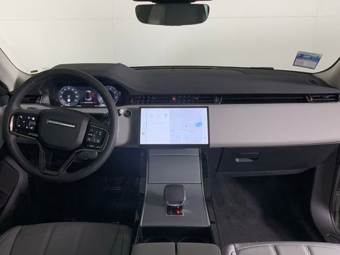 Used 2025 Land Rover Range Rover Evoque S image 36