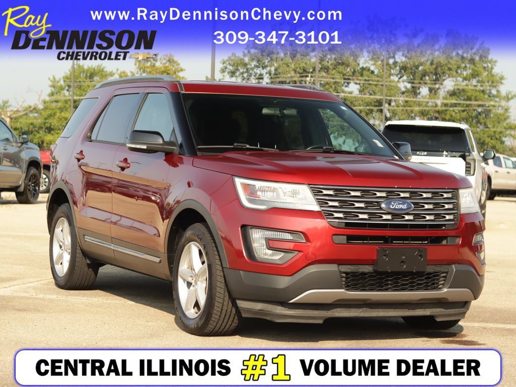 Used 2017 Ford Explorer XLT AWD/4WD image 1