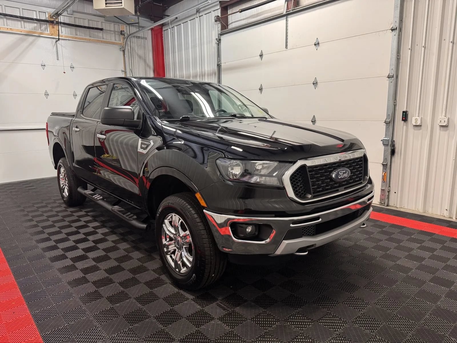 Used 2023 Ford Ranger XLT w/ Equipment Group 301A Mid AWD/4WD image 5