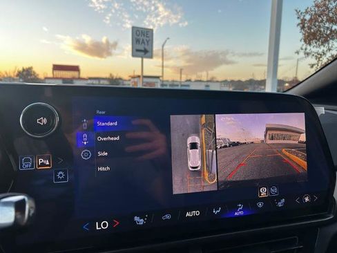 New 2026 Chevrolet Equinox EV RS image 14