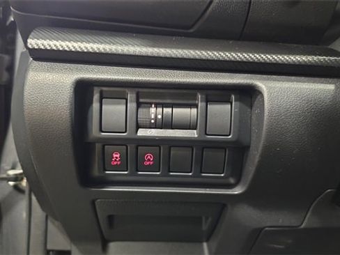 Used 2023 Subaru Crosstrek 2.0i Premium image 21