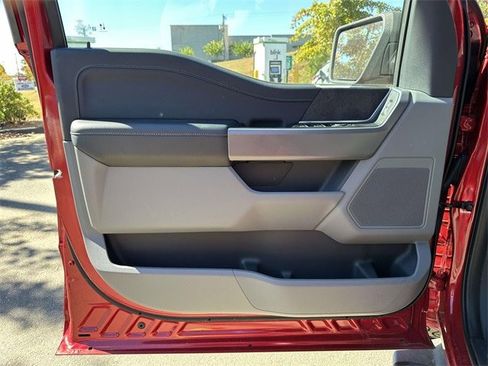 Certified 2024 Ford F150 XLT w/ FX4 Off-Road Package image 19