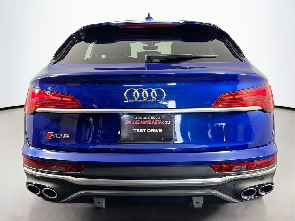 Used 2022 Audi SQ5 Premium Plus w/ Premium Plus Package AWD/4WD image 6