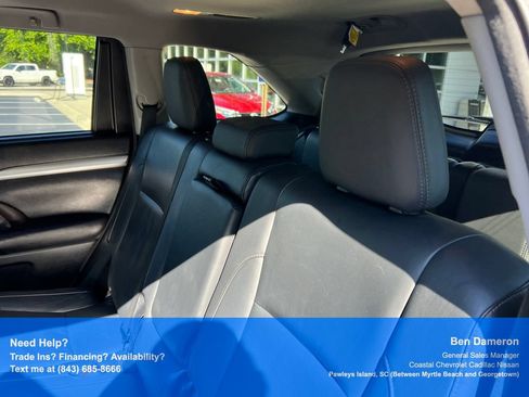 Used 2015 Toyota Highlander XLE AWD/4WD image 16