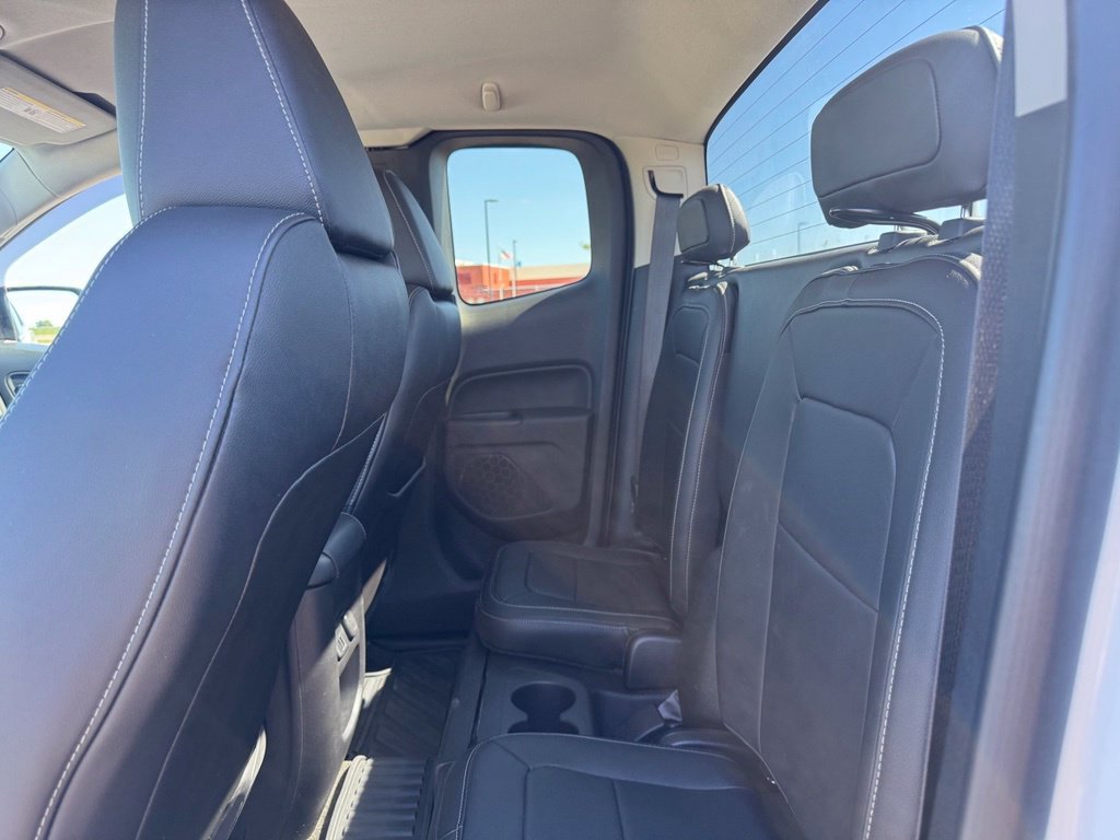 Used 2015 GMC Canyon SLT AWD/4WD image 32