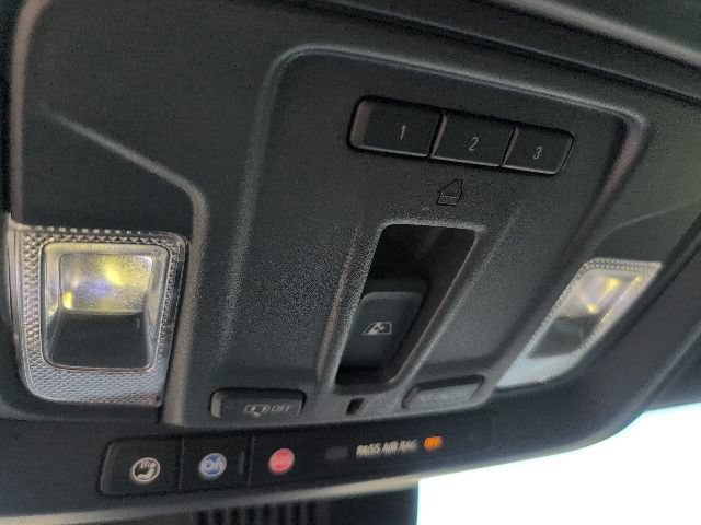 Used 2024 Chevrolet Silverado 1500 High Country w/ Technology Package AWD/4WD image 40